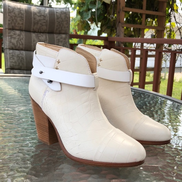 rag & bone Shoes - 🎉RAG &BONE LEATHER HARROW ANKLE BOOTS